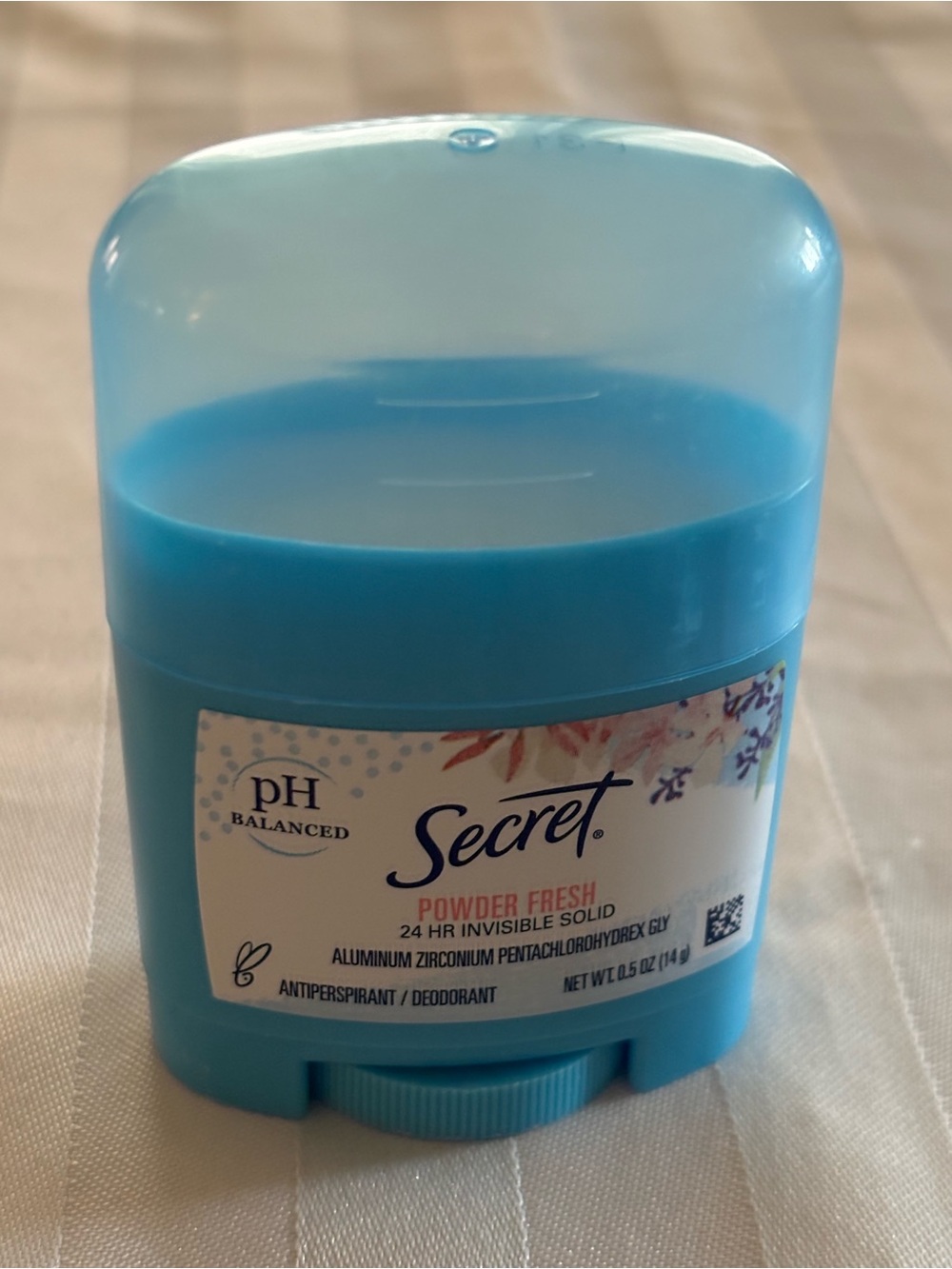 Secret pH Balanced Powder Fresh Travel Size Antiperspirant Deodorant (NWOT)